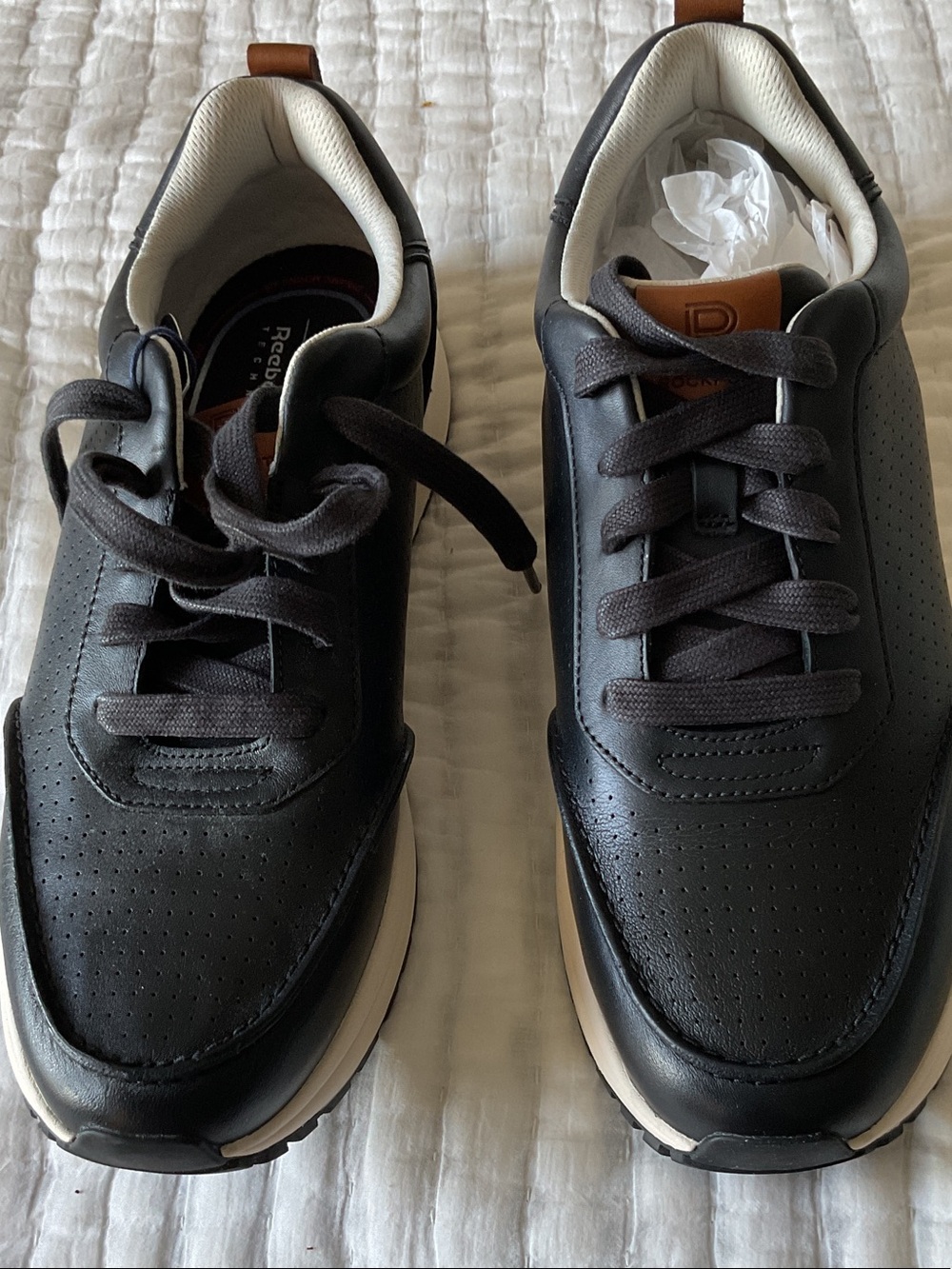 Reebok Men's Black Sneakers with Tan Heel Tab
